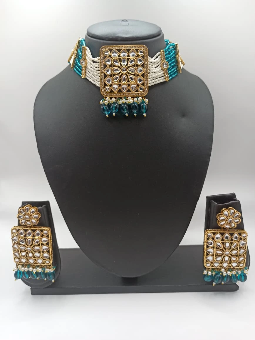 Grace Stone Studded Choker