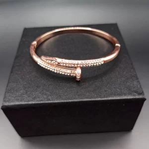 Rose Aura Bracelet