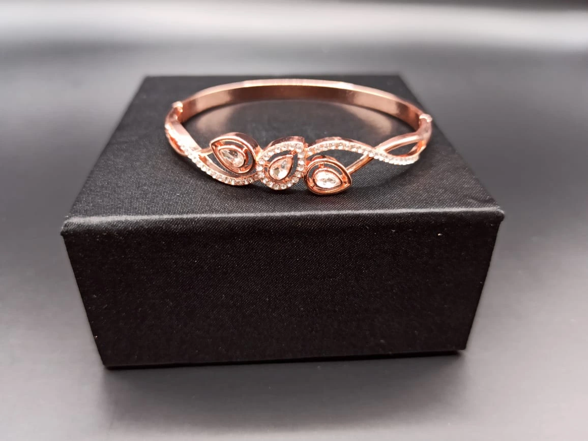 Regal Rose Bracelet