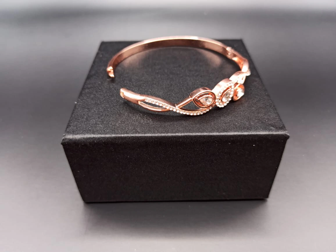 Regal Rose Bracelet - Image 3