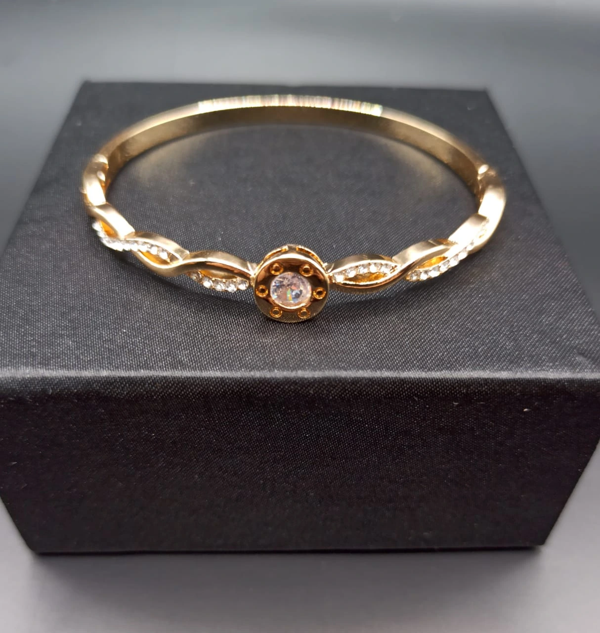Aurum Gold Bracelet